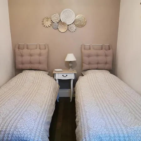 Le Petit Bouchon - Centre Ville, Wifi, Netflix Apartamento