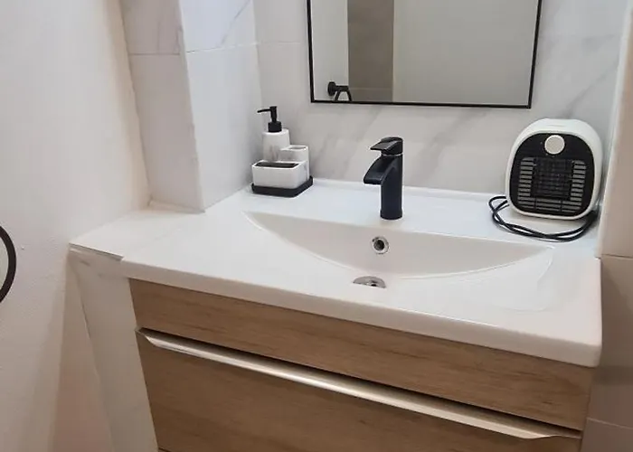 Appartamento Le Petit Bouchon - Centre Ville, Wifi, Netflix *